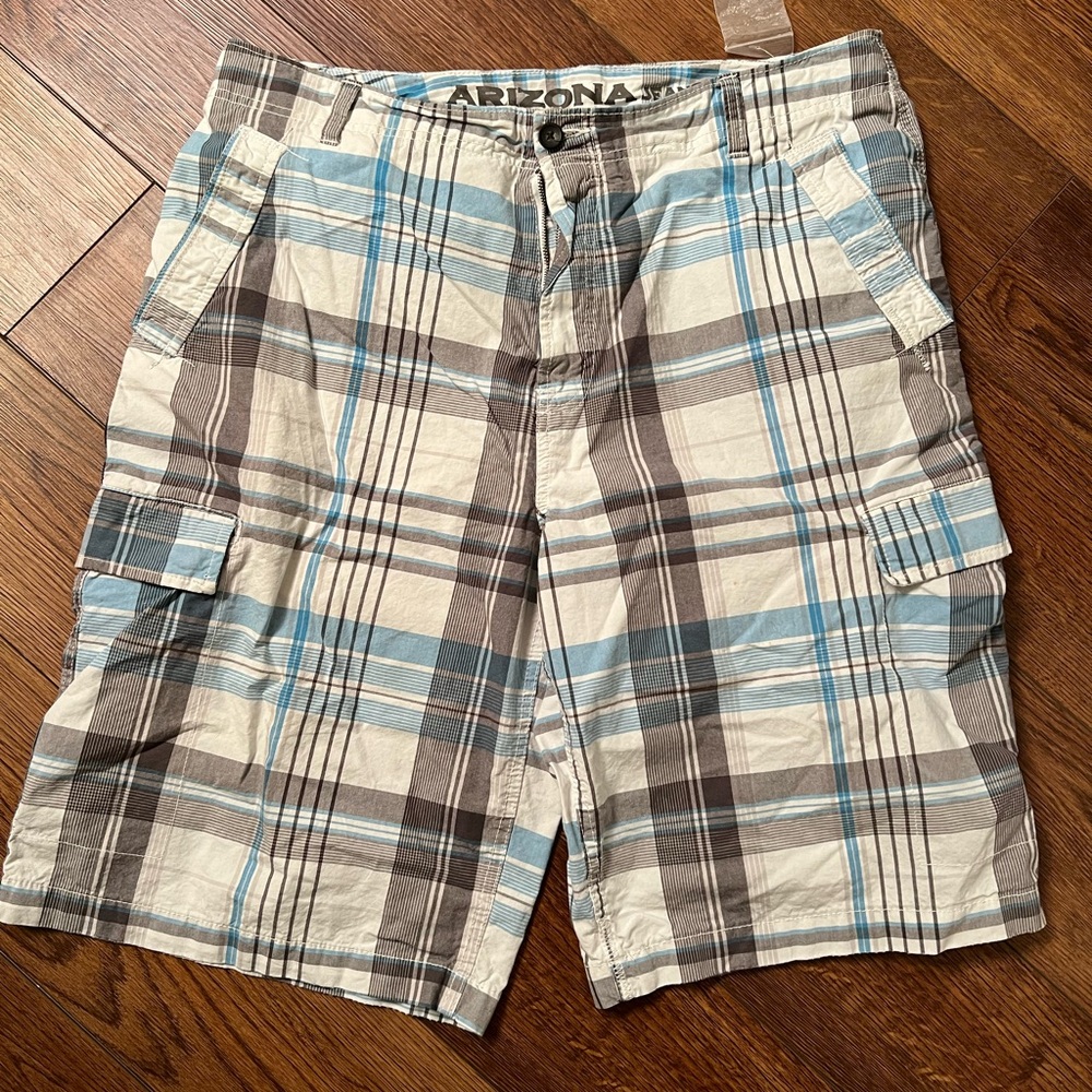 Arizona Jean Company Men's Cargo Shorts - Blue, Brown, and White Plaid